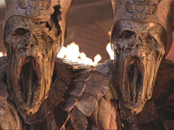 மூன்று நபர்கள் மூன்று நபர்கள்