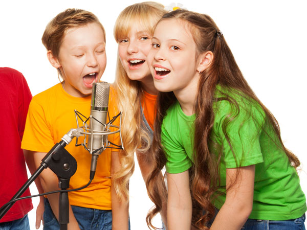 பள்ளி நிகழ்வுகளின் போது நீங்கள் வருவதை எதிர்ப்பார்ப்பார்கள்