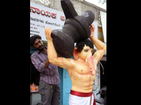 25 வகையான பாகுபலி, கட்டப்பா விநாயகர் சிலைகள்!! 