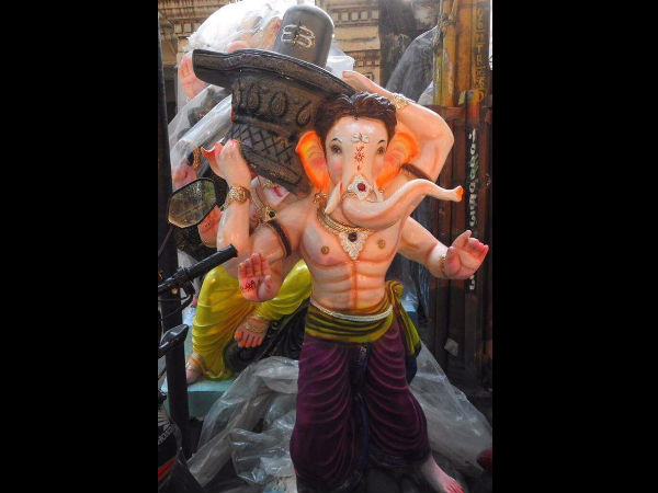 25 வகையான பாகுபலி, கட்டப்பா விநாயகர் சிலைகள்!! 