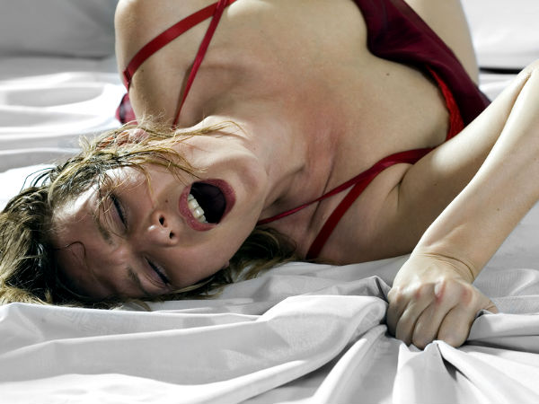 போலியான 