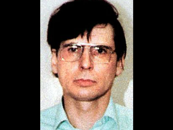 டென்னிஸ் நில்சன் 