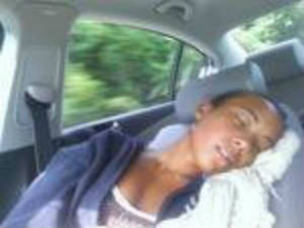 ஏ.சி கார்களில் தங்க வேண்டாம்