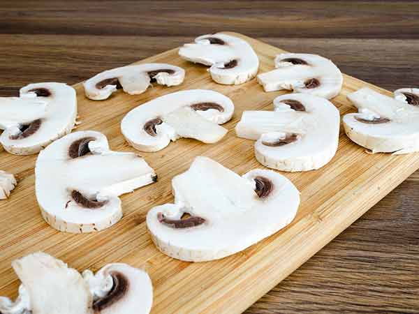 பதப்படுத்தப்பட்ட காளான்கள்