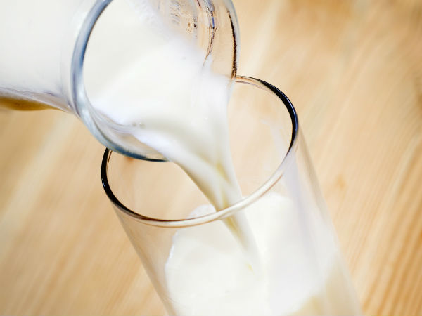 பேக்கிங் சோடா மற்றும் பால்