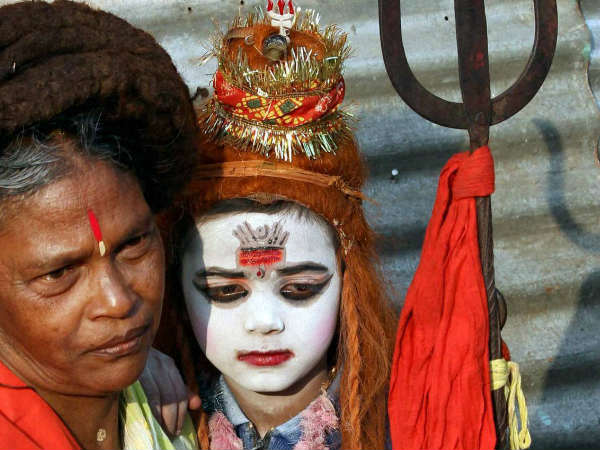 சாம்பல் சாம்பல்