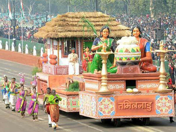 சிறந்த வண்ணமிகு அலங்கார ஊர்திகள்