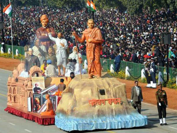 சிறந்த வண்ணமிகு அலங்கார ஊர்திகள்