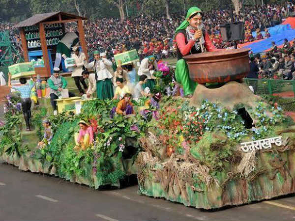 சிறந்த வண்ணமிகு அலங்கார ஊர்திகள்