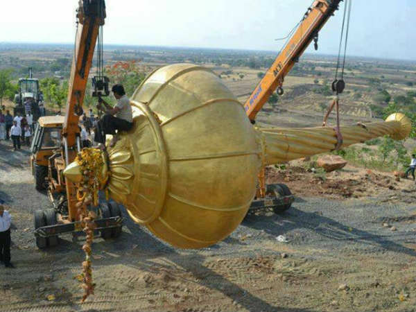 அனுமானின் கதாயுதம் அனுமானின் கதாயுதம்