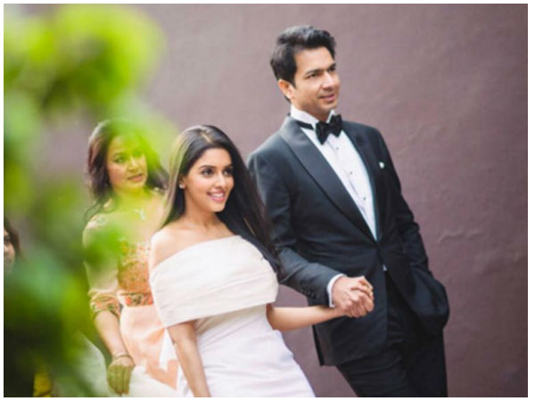 சிம்பிள் லுக்