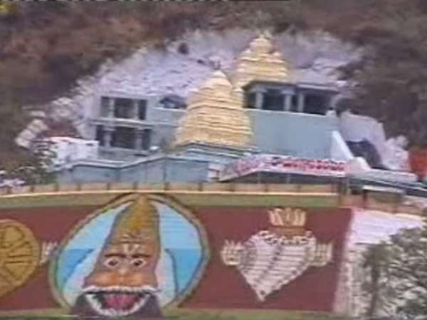 நரசிம்ம சுவாமி கோவில் (Panakala Narasimha Swamy) 