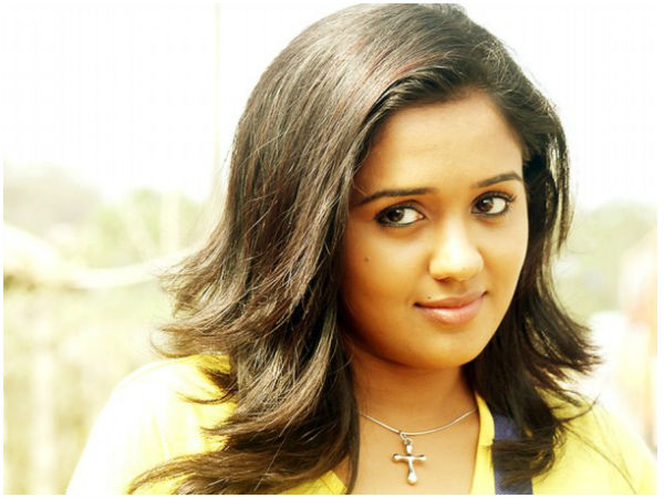  மலையாள தமிழ் நடிகைகள்