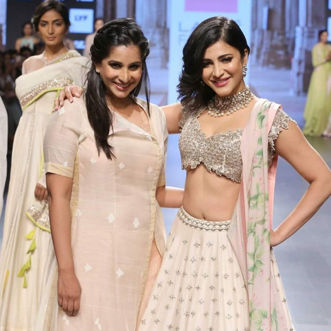 புகைப்படங்கள்