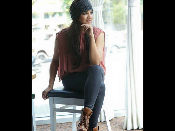 லைட் பின்க் டாப்ஸ்