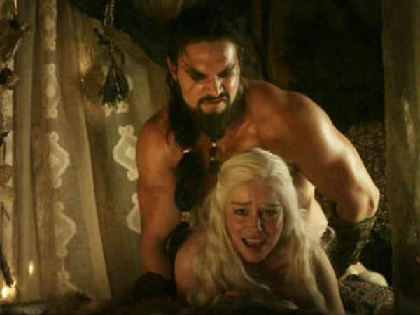  உடலுறவு காட்சிகள்