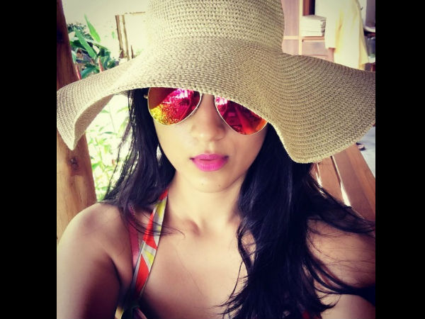 வண்ண வண்ண கண்ணாடி!