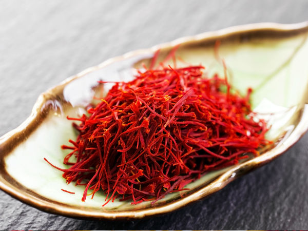 Natural remedies to protect skin and hair