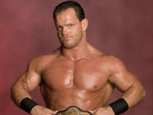 க்றிஸ் பெனாயிட் (1967 - 2007): க்றிஸ் பெனாயிட் (1967 - 2007):