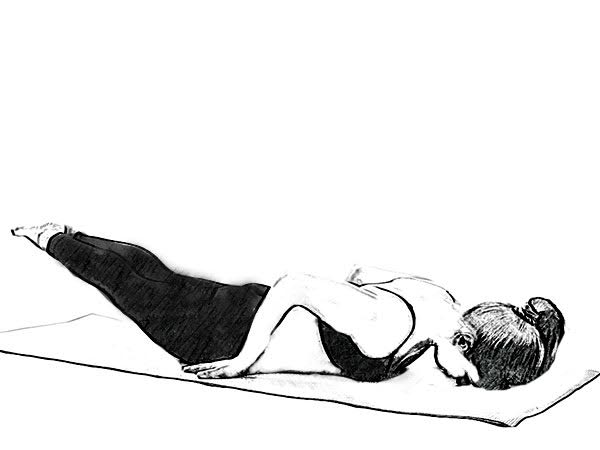 salabhasana to reduce body weight