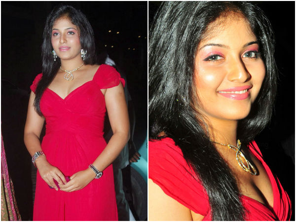 சிவப்பு நிற கவுன்