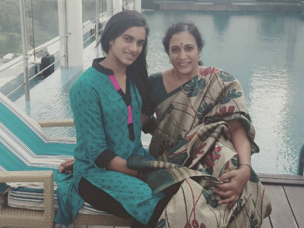 அன்னையுடன்...