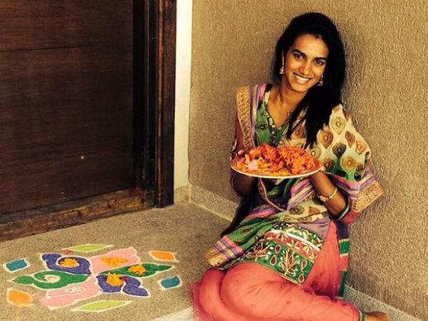 சுடிதாரில்...