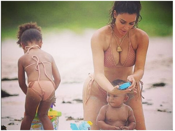 குழந்தைகளுடன் கிம் 