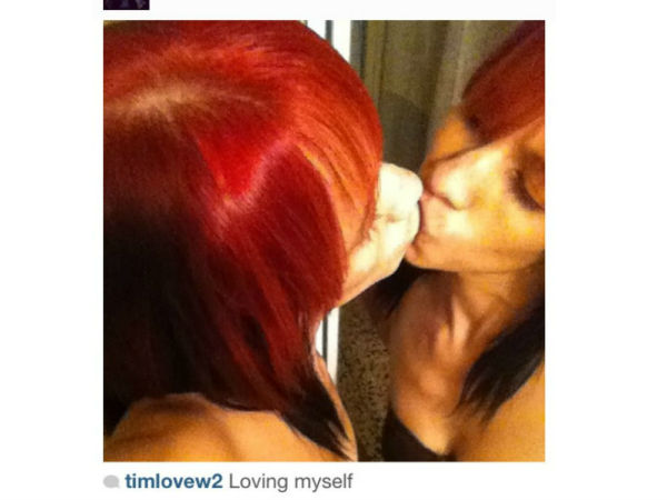 தன் மீதே காதல்!