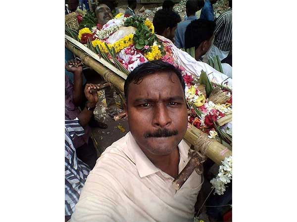 செல்ஃபீ #3 செல்ஃபீ #3