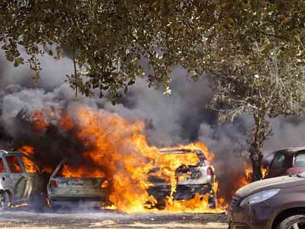 தமிழர்கள் மீது தாக்குதல்!