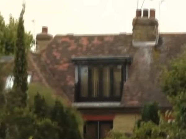 ஜன்னல் கண்ணாடியை உடைத்த கெவின்! ஜன்னல் கண்ணாடியை உடைத்த கெவின்!