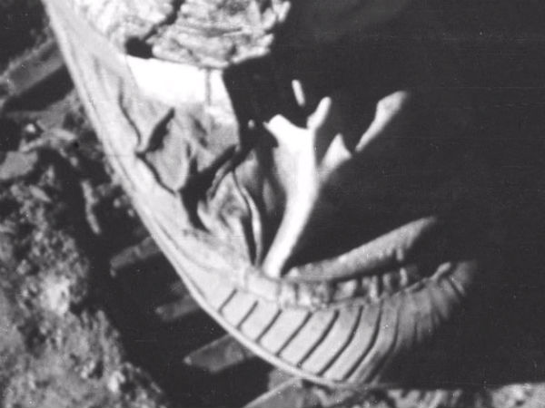 பூட்ஸ்! பூட்ஸ்!