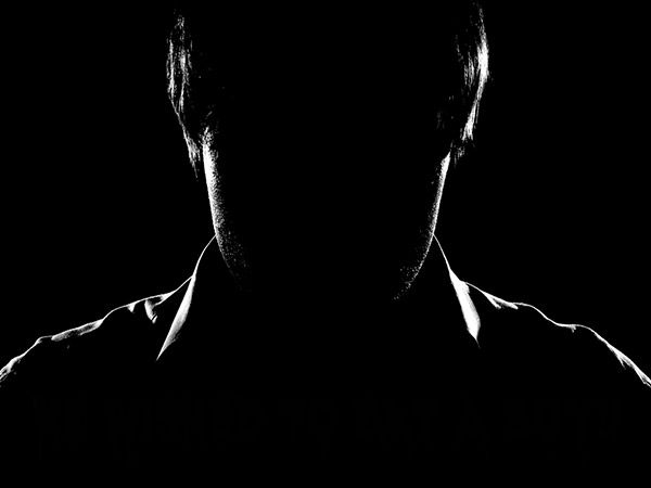 யார் இந்த மனிதன்? யார் இந்த மனிதன்?