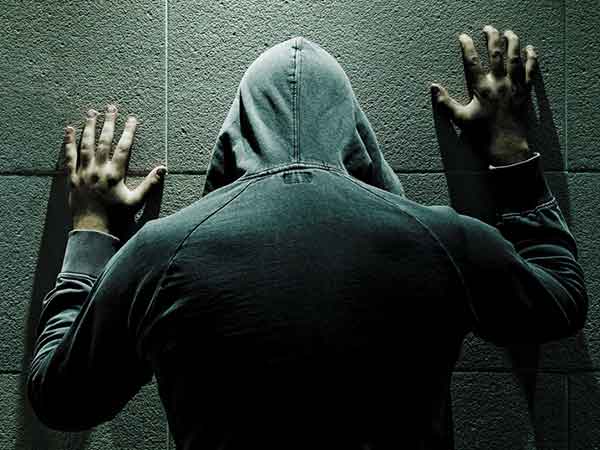 தண்டனை என்ன? தண்டனை என்ன?