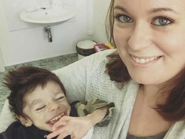 மேம்பட்ட ரியான்...