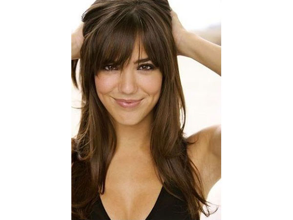  முன்முடி அமைப்பிற்கு ஹேர்பின்களை உபயோகித்தல்: