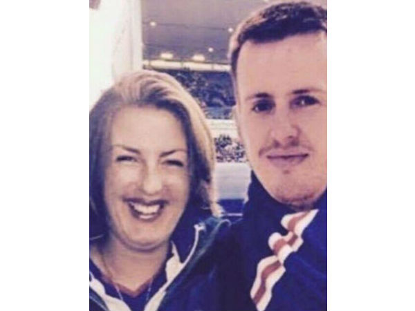 சமூக தளத்தில் ஃபாலே...