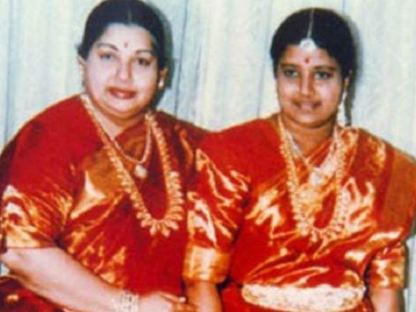 திருமணத்தின் போது...