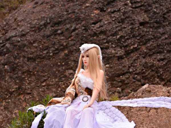 பொம்மைகள் தான் குடும்பம்... பொம்மைகள் தான் குடும்பம்...