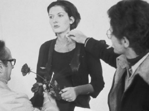 பிளேடு! பிளேடு!