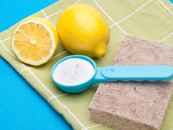 எலுமிச்சை மற்றும் பேக்கிங் சோடா மாஸ்க்