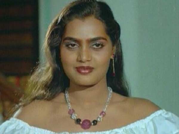 முதல் படமே சில்க் தங்கை வேடம்!