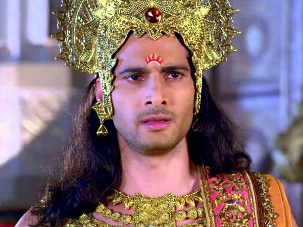 கர்ணன் அரண்மனையில்...