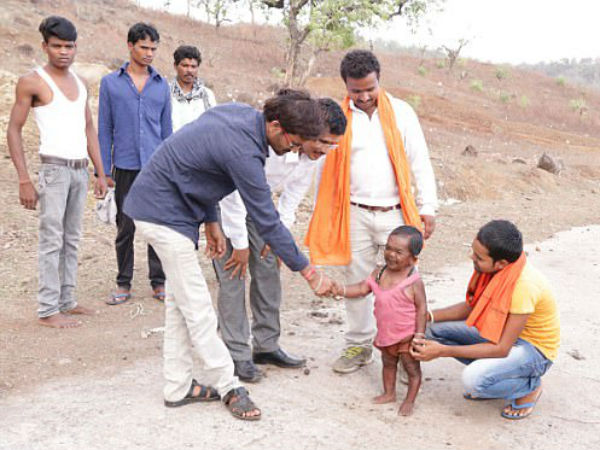 பல்வேறு கிராம மக்கள்...