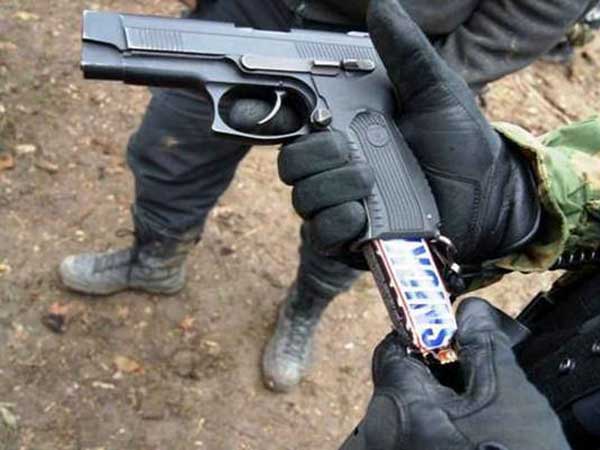 பசிக்குதோ!