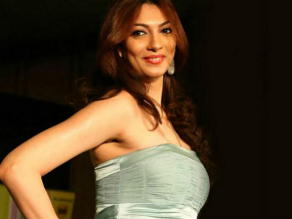  யுக்தா முகி :