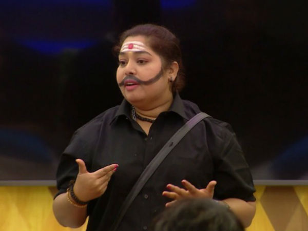 முகமுடி : முகமுடி :