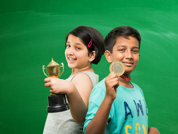 வீட்டில் சமமான வேலை வாங்குங்கள் :