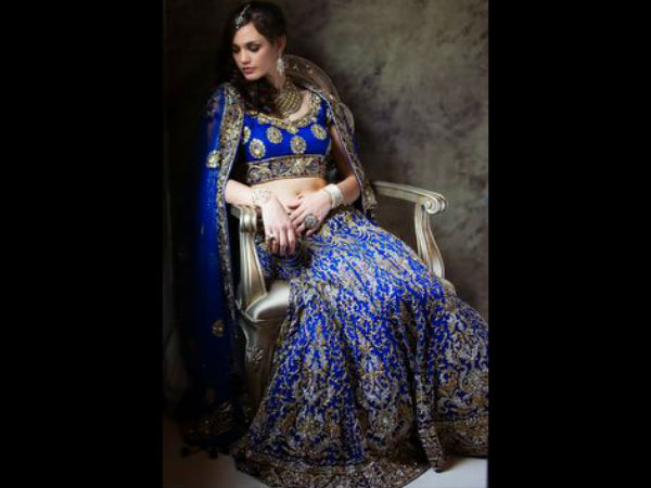 போல்ட் ப்ளூ :